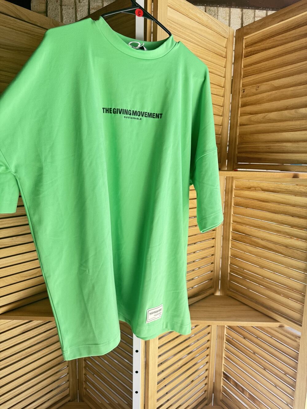 The Giving Moment Shirt Green Size S